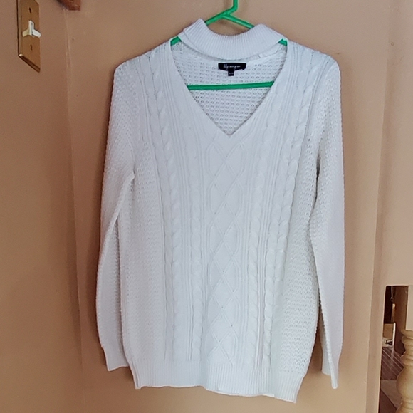 Lily Morgan Chocker Sweater - Picture 5 of 5